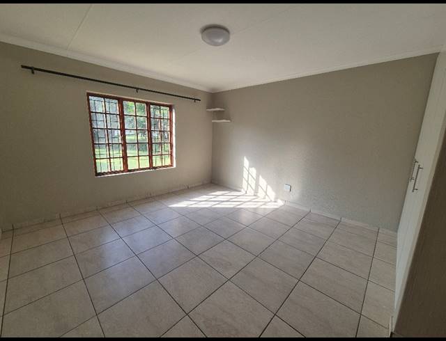 3 BEDROOM SECTIONAL TITLE FOR SALE IN SHELLY BEACH
